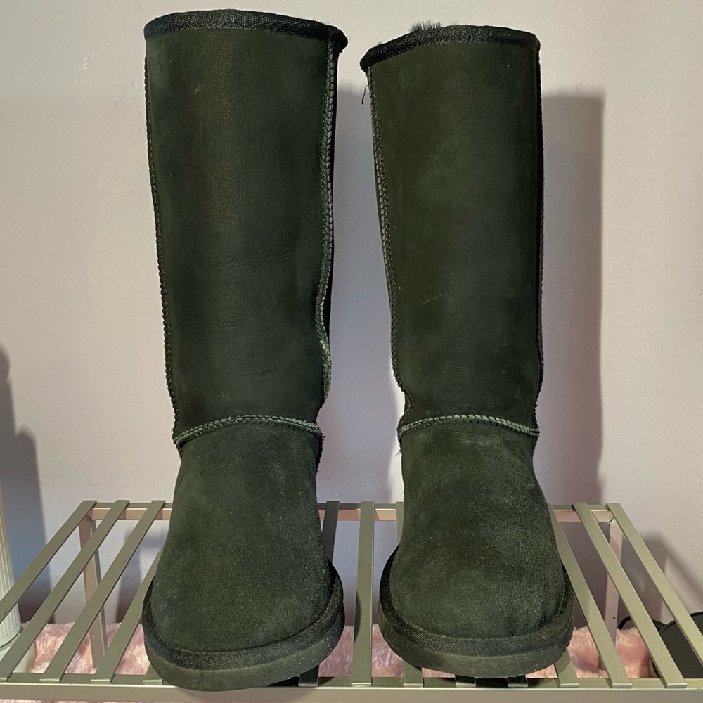 Authentic Shearling Boots - Picture 3 of 11